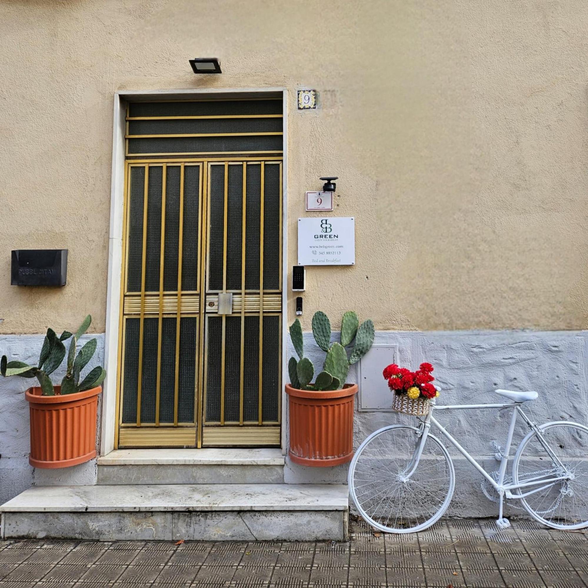 B&B Green Stazione Centrale E Centro Reggio di Calabria Eksteriør billede